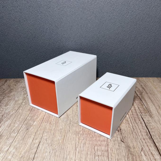 Logo su ordinazione d'imballaggio su misura di lusso dei contenitori di regalo del contenitore di carta del cartone di Matte White Magnetic Collapsible Rigid grande