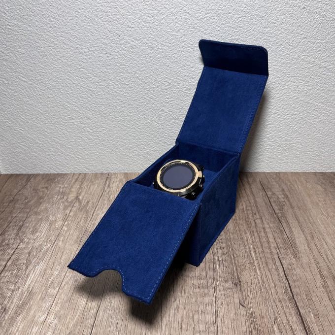 Esposizione di lusso dell'orologio della pelle scamosciata blu speciale 5