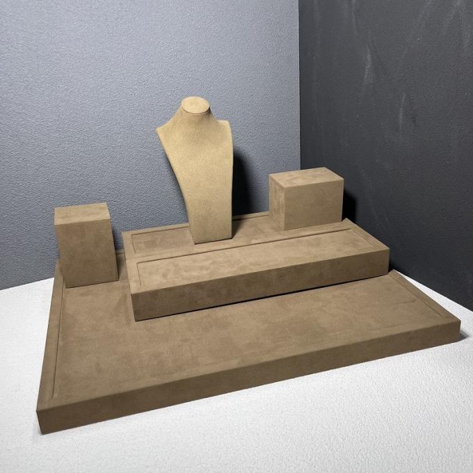 I gioielli medi dell'esposizione del supporto del piccolo supporto della collana di Microfiber del velluto di Brown stanno l'organizzatore Displays dei gioielli del busto del manichino per le manifestazioni di evento del negozio