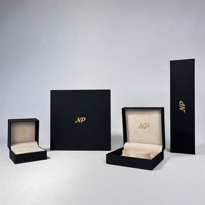 Contenitori di regalo dei gioielli della carta delle similpelle di Natpak con il bordo dell'oro