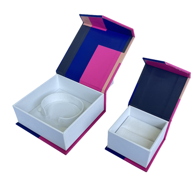 Cartone magnetico Ring Boxes For Girls del contenitore di gioielli della chiusura del modello geometrico piccolo