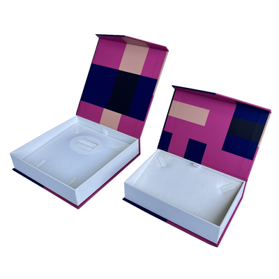 Cartone magnetico Ring Boxes For Girls del contenitore di gioielli della chiusura del modello geometrico piccolo